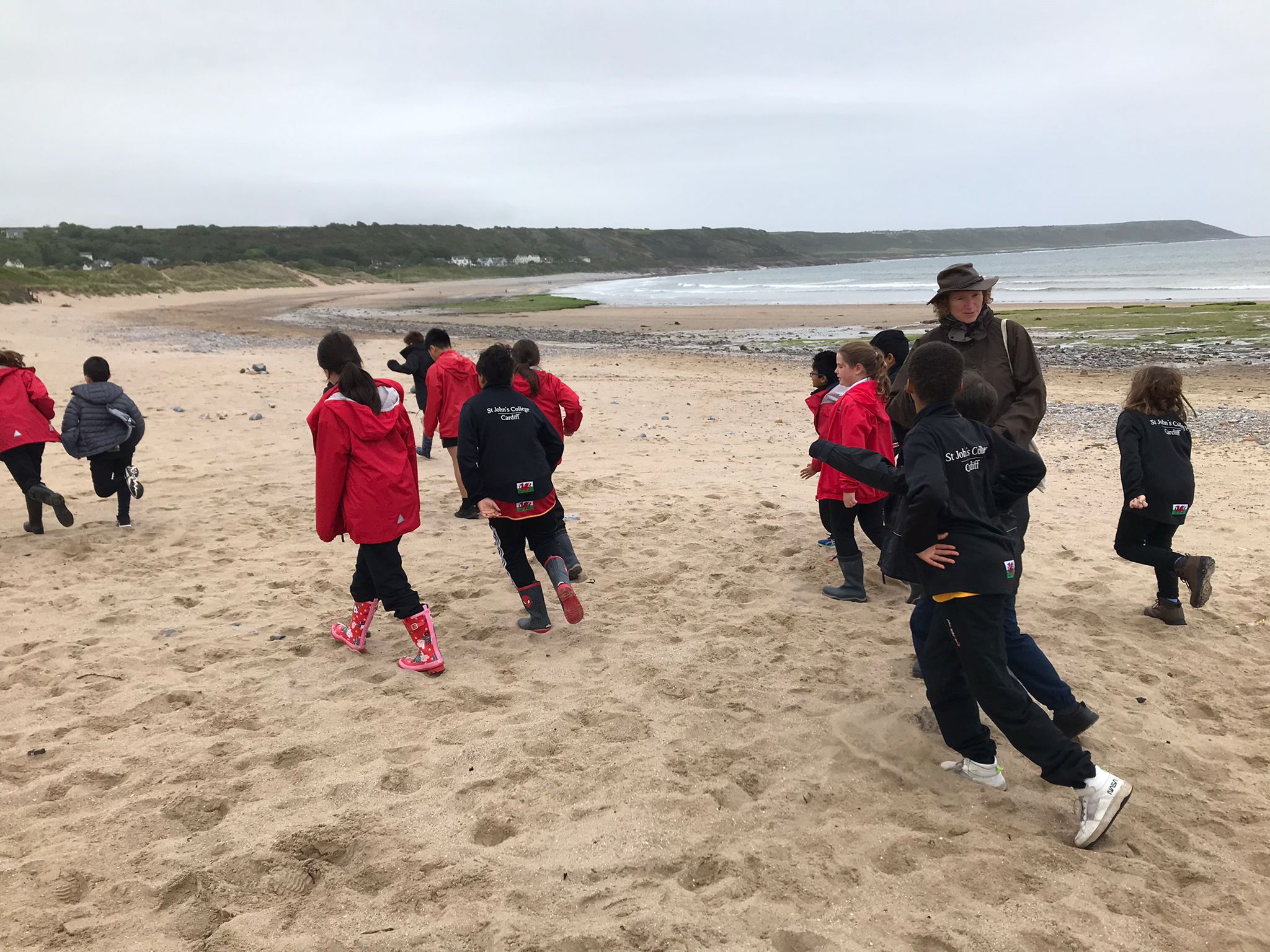 R10 Visit to Port Eynon